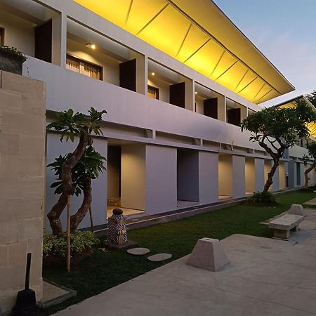 Guna Graha Kuta By Kamara Exterior photo